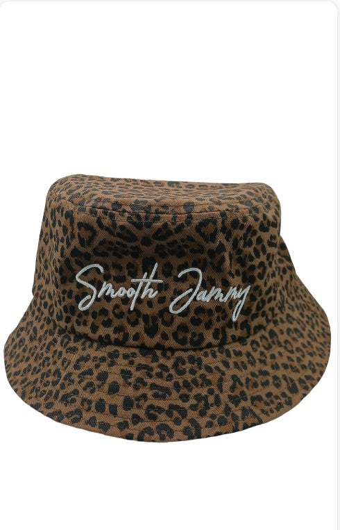 BUST A MOVE TWILL COTTON BUCKET HAT